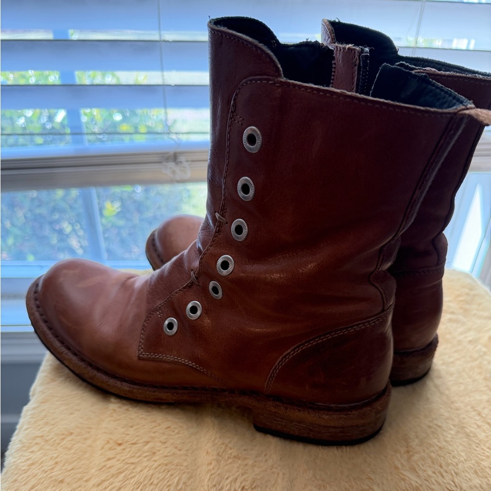 Moma Brown Leather Boots - Picture 2 of 7